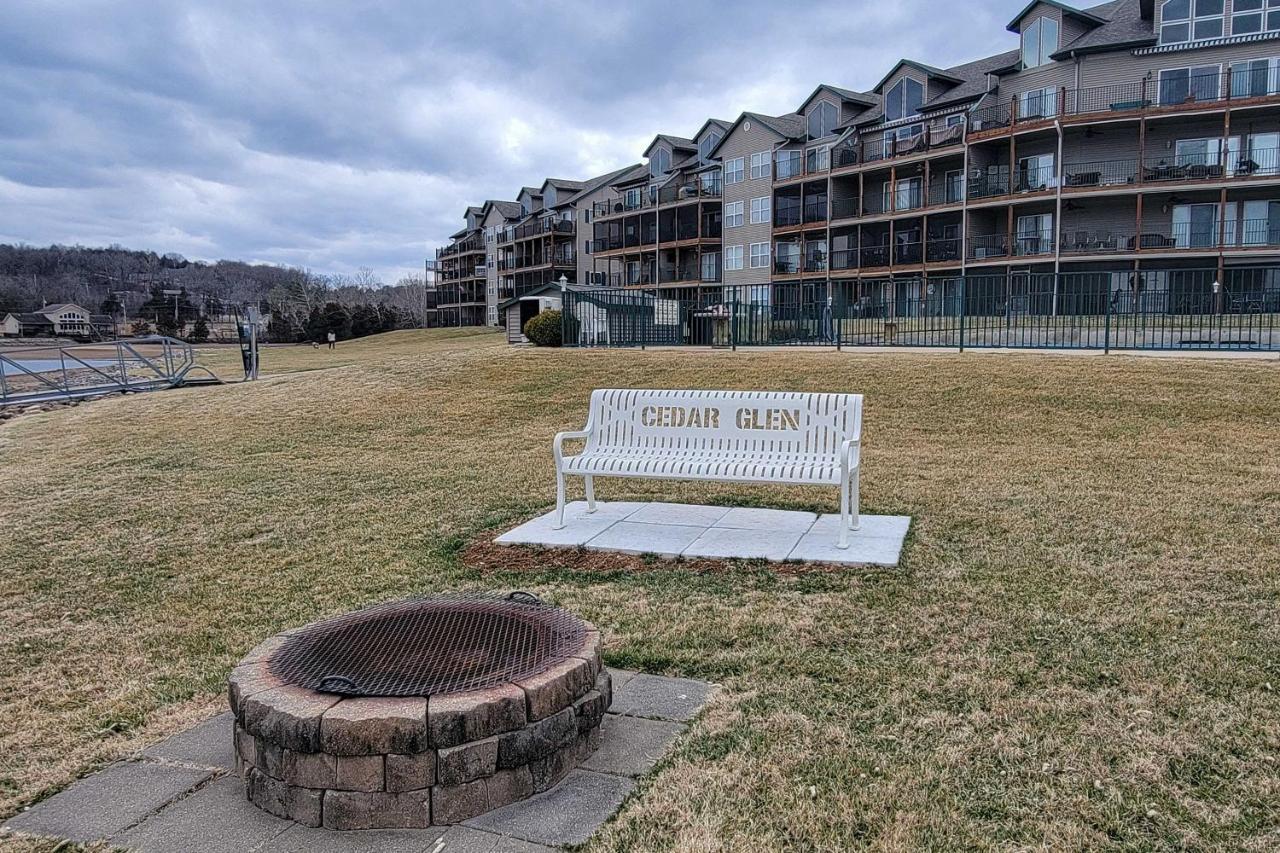 Step-Free Camdenton Condo With Boat Ramp, Dock, Slip Zewnętrze zdjęcie