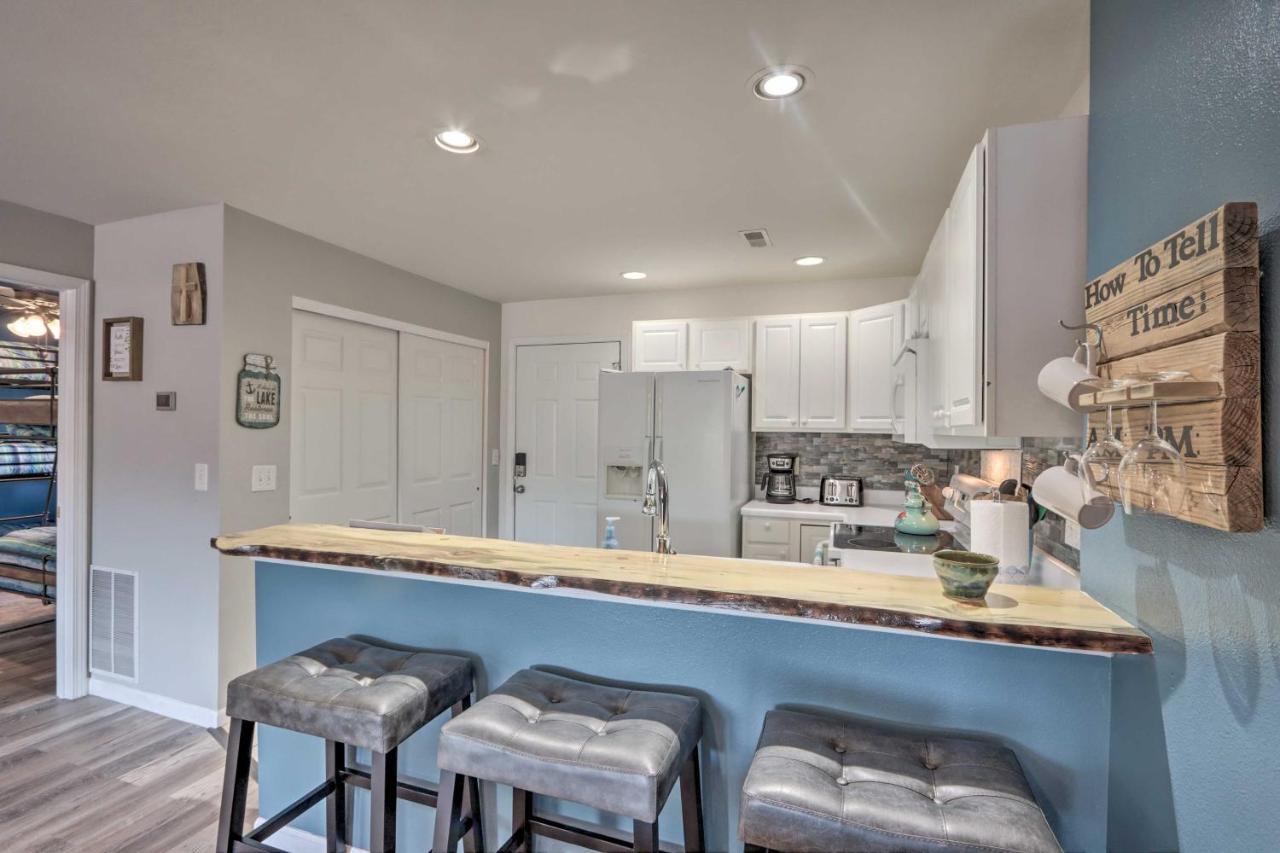 Step-Free Camdenton Condo With Boat Ramp, Dock, Slip Zewnętrze zdjęcie